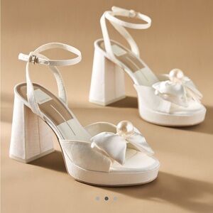 Dolce Vita Patton platform heels in ivory